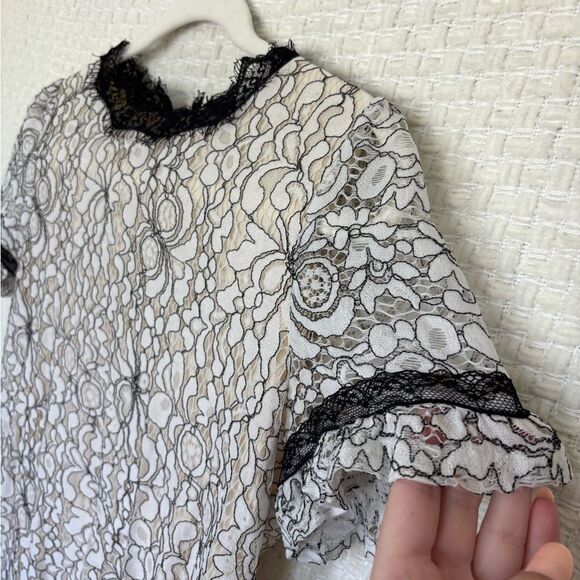 Lace Blouse✨ - Picture 5 of 10